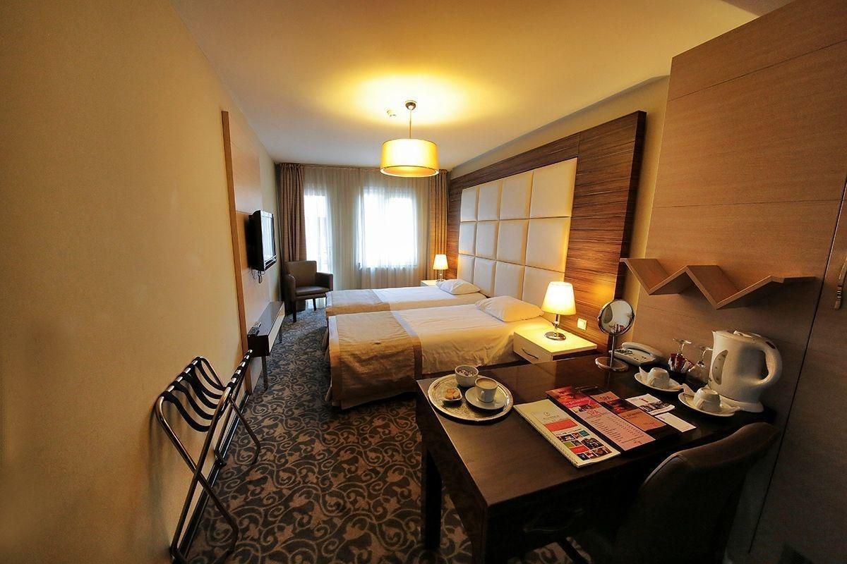 Derpa Hotel Stambuł Zewnętrze zdjęcie