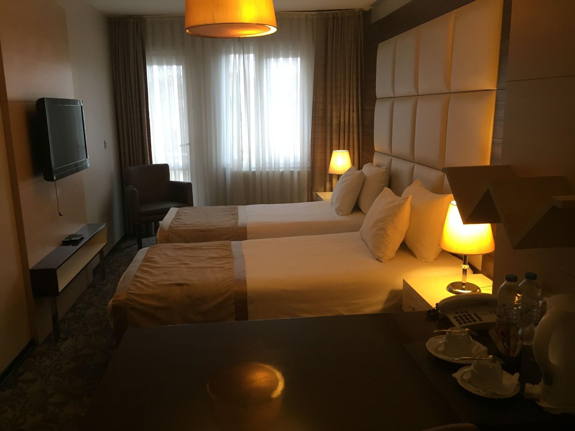 Derpa Hotel Stambuł Zewnętrze zdjęcie
