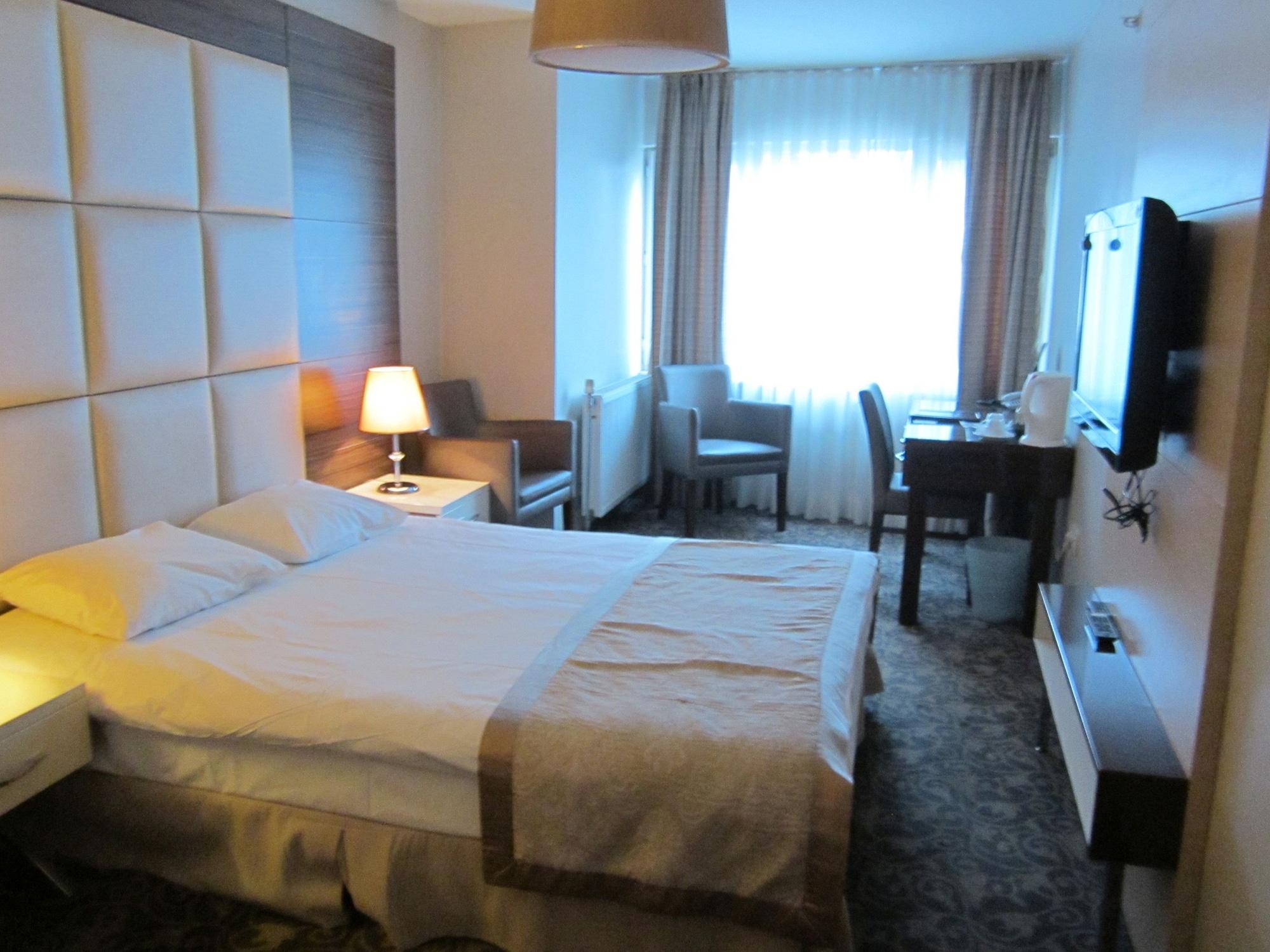 Derpa Hotel Stambuł Zewnętrze zdjęcie