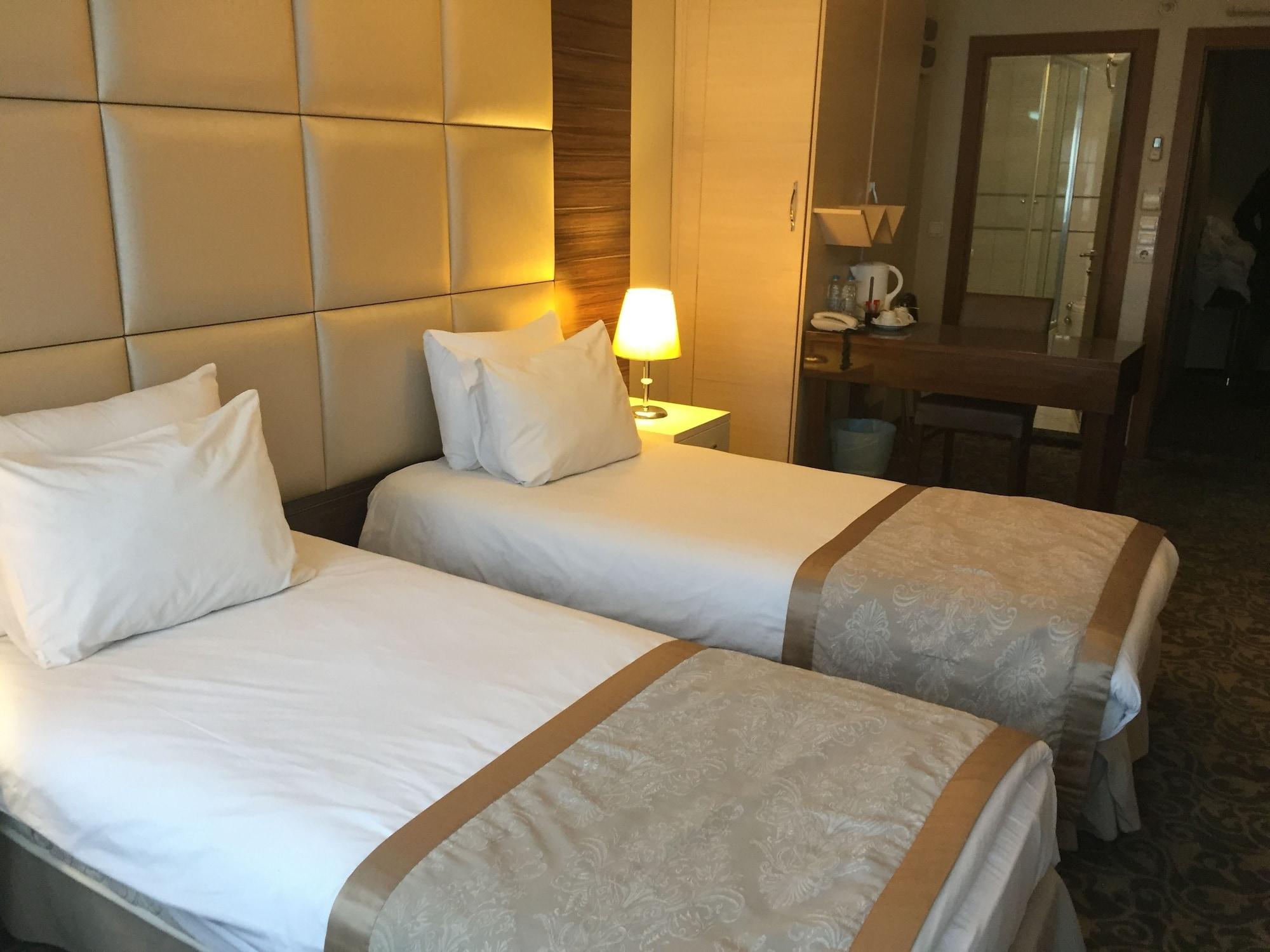 Derpa Hotel Stambuł Zewnętrze zdjęcie
