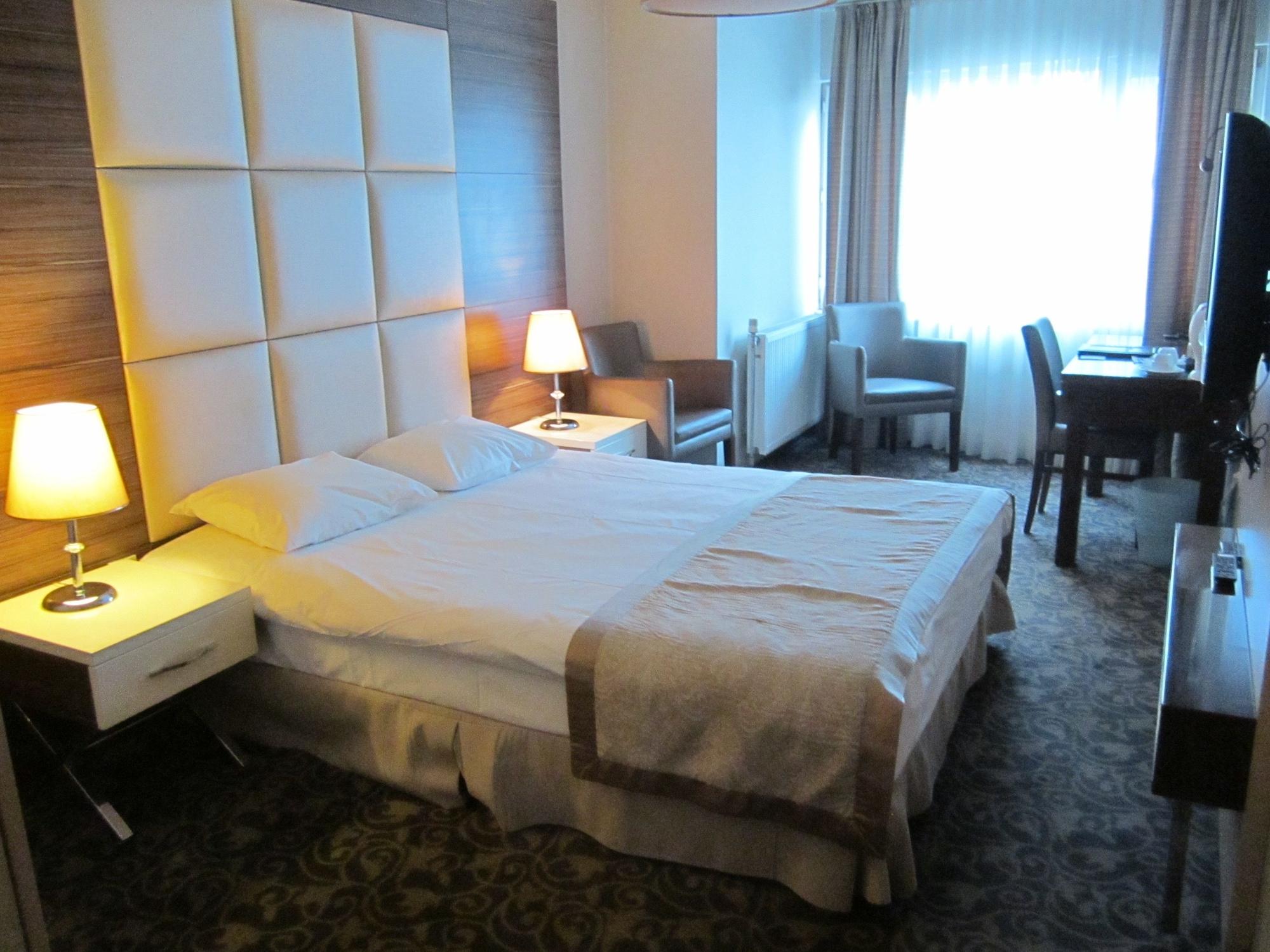Derpa Hotel Stambuł Zewnętrze zdjęcie