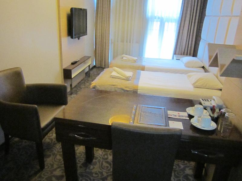 Derpa Hotel Stambuł Zewnętrze zdjęcie