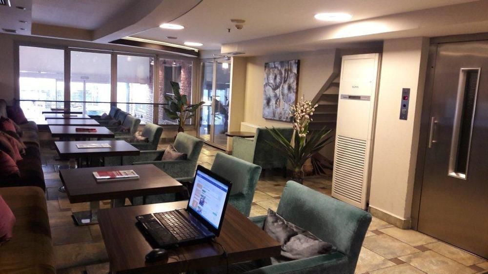 Derpa Hotel Stambuł Zewnętrze zdjęcie