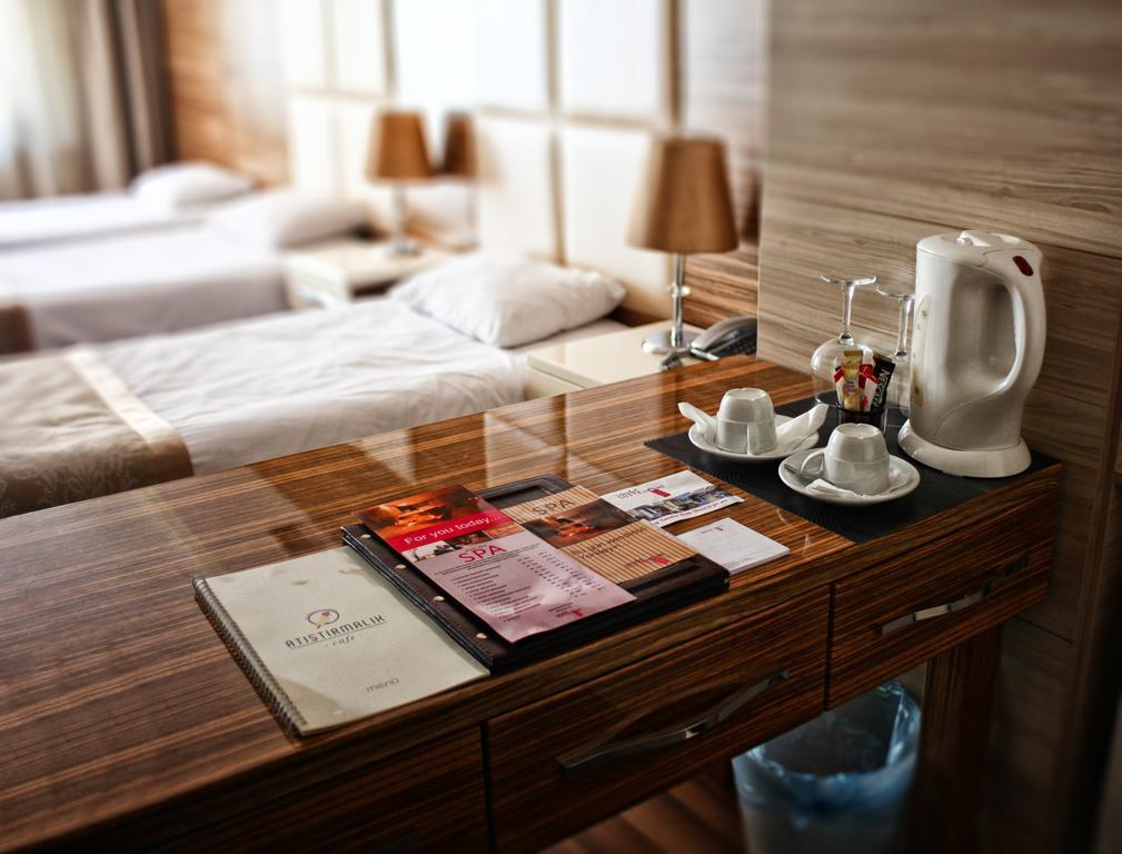 Derpa Hotel Stambuł Zewnętrze zdjęcie